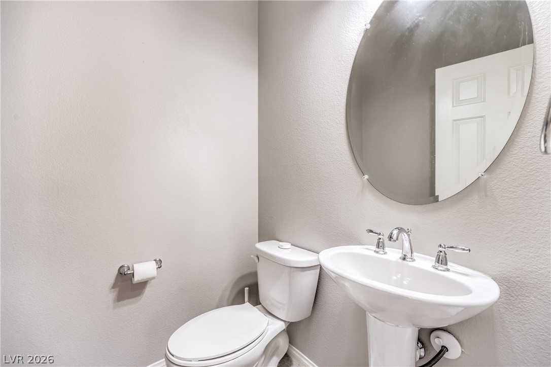 Photo 12 of 27, 6042 Crown Palms Avenue