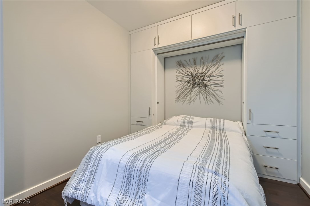 Photo 16 of 27, 4525 Dean Martin Drive #2001