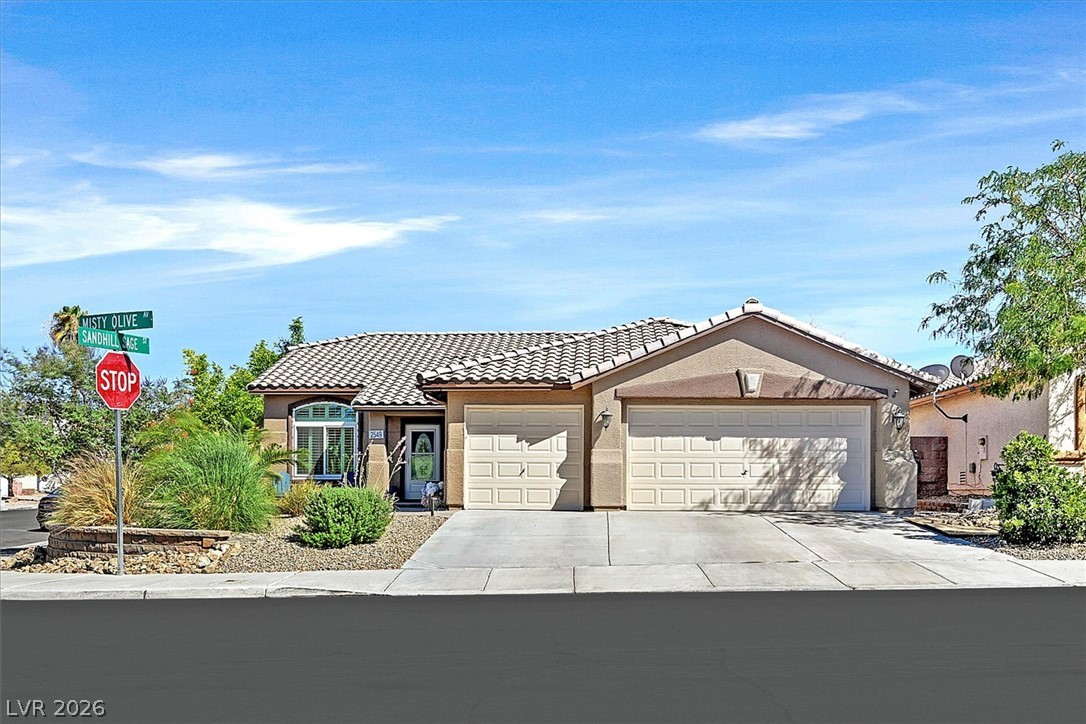 2549 Misty Olive Avenue, Henderson 89052