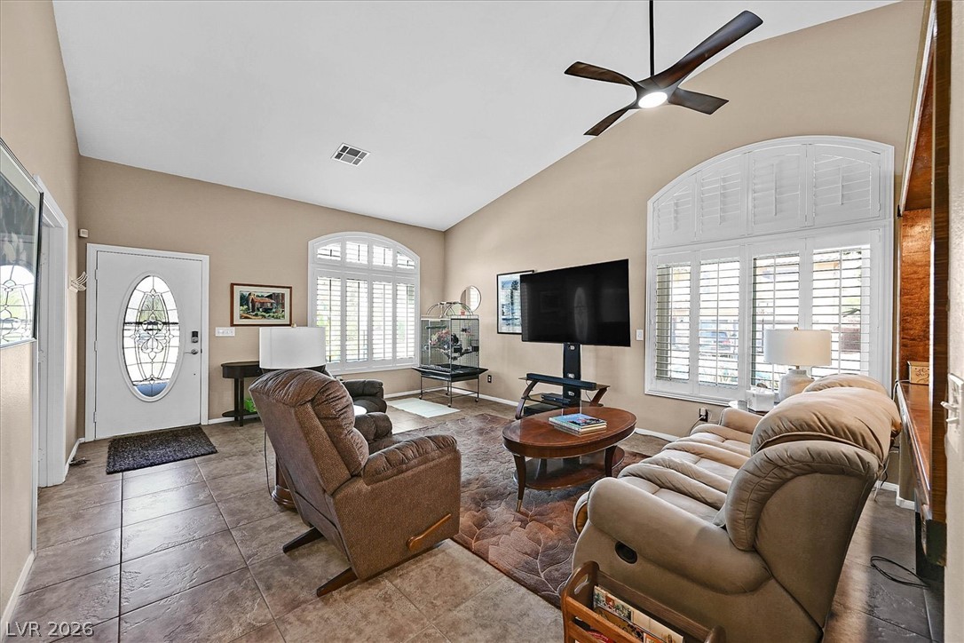 Photo 4 of 2549 Misty Olive Avenue