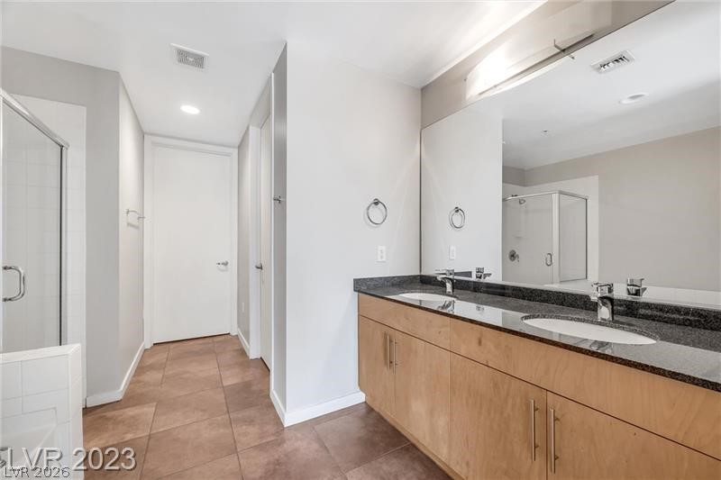 Photo 17 of 33, 353 E Bonneville Avenue #375