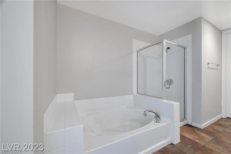 Photo 19 of 33, 353 E Bonneville Avenue #375