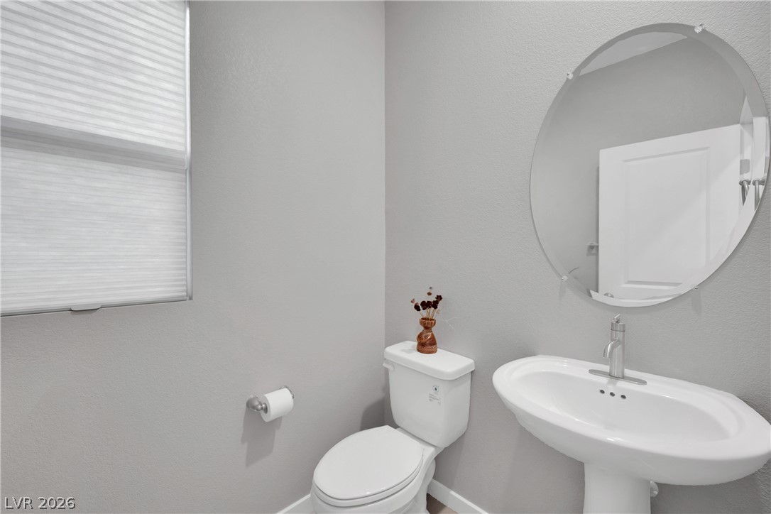 Photo 16 of 38, 11572 Desert Hollow Avenue