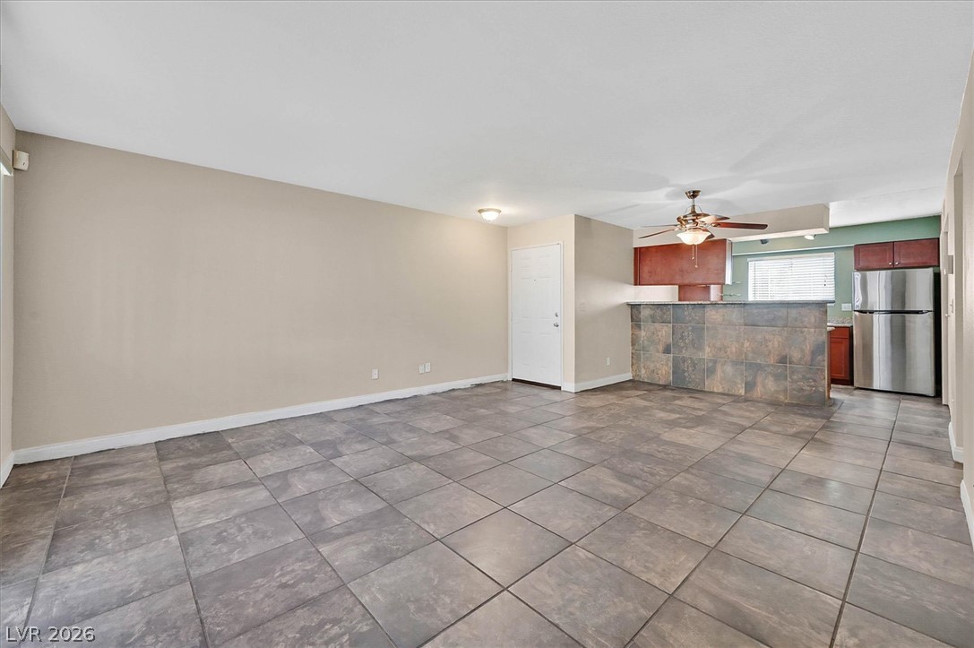 Photo 6 of 25, 2750 S Durango Drive #1038