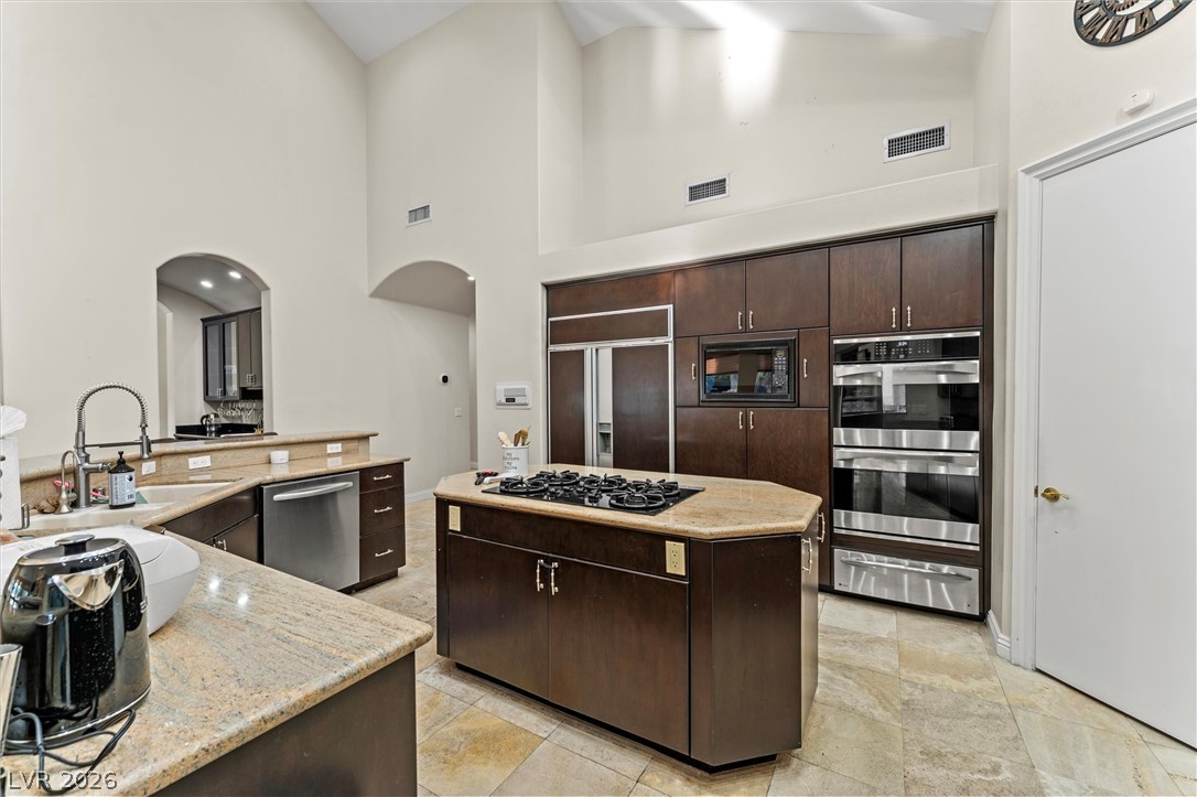 Photo 33 of 56, 2875 Mountain Mist Court