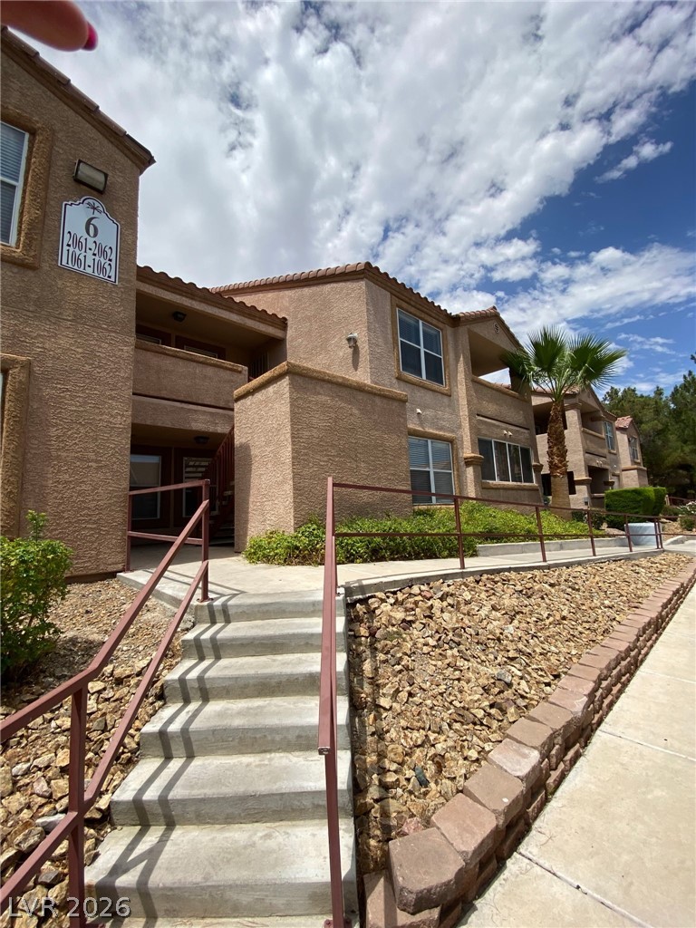 Photo 2 of 1150 N Buffalo Drive #2062