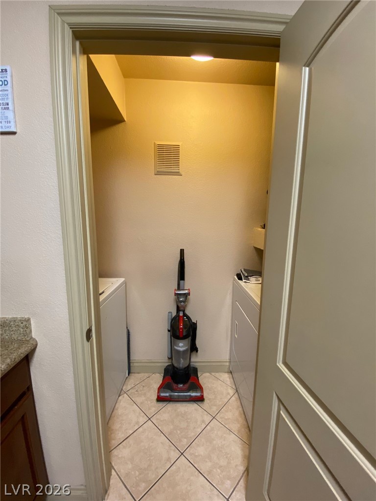 Photo 14 of 22, 1150 N Buffalo Drive #2062