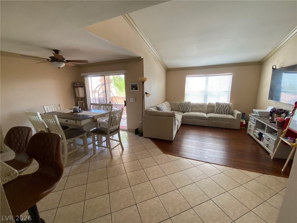 Photo 8 of 22, 1150 N Buffalo Drive #2062
