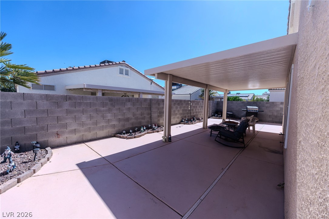 Photo 21 of 30, 4994 Mascaro Drive