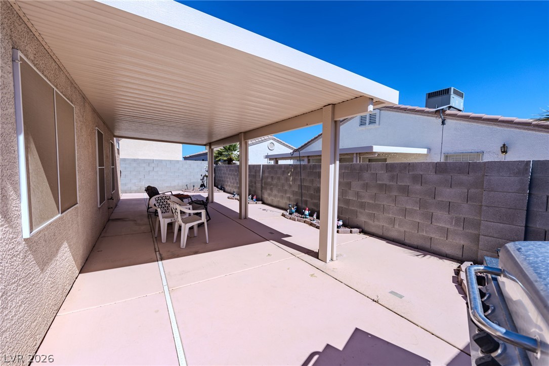 Photo 23 of 30, 4994 Mascaro Drive