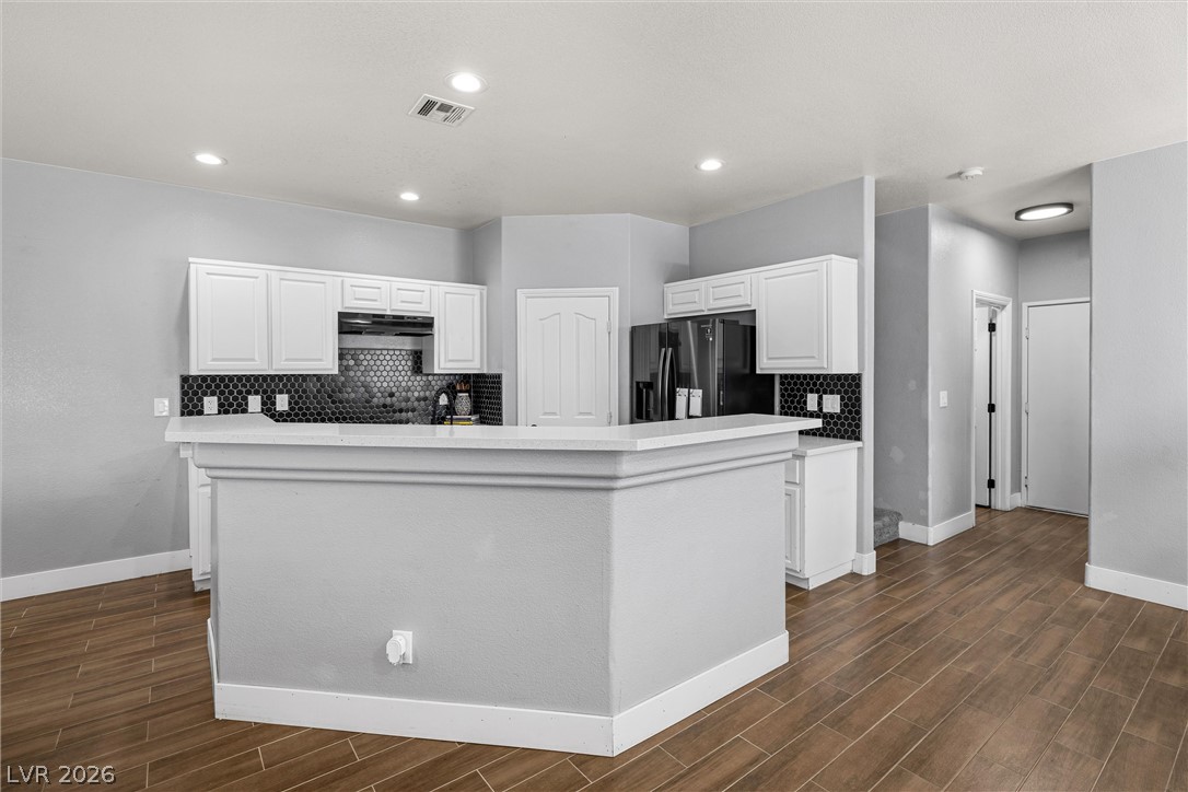 Photo 20 of 31, 5535 Baccarat Avenue #103