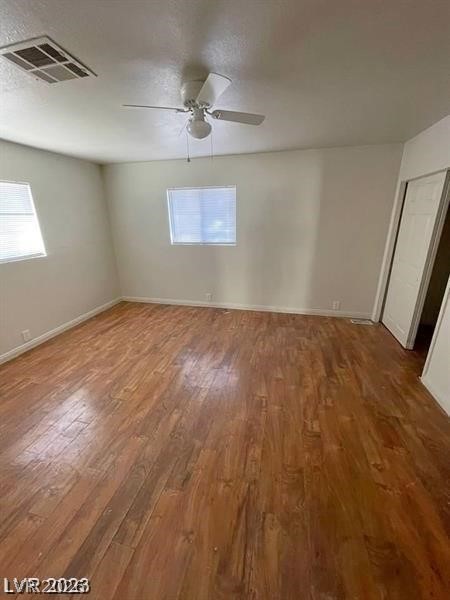 Photo 26 of 32, 5556 Everglade Street