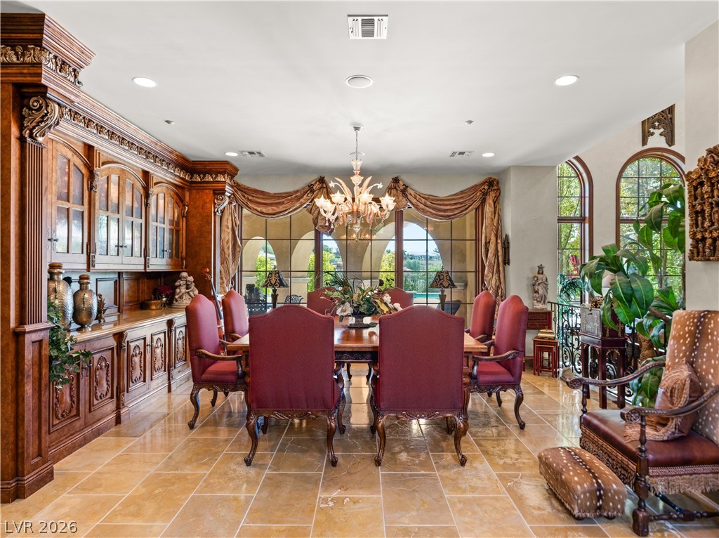 Photo 5 of 47 Club Vista Drive
