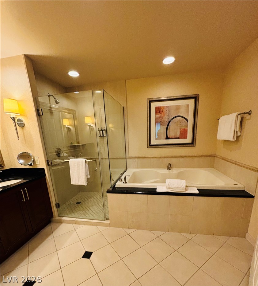 Photo 13 of 26, 125 E Harmon Avenue #1511