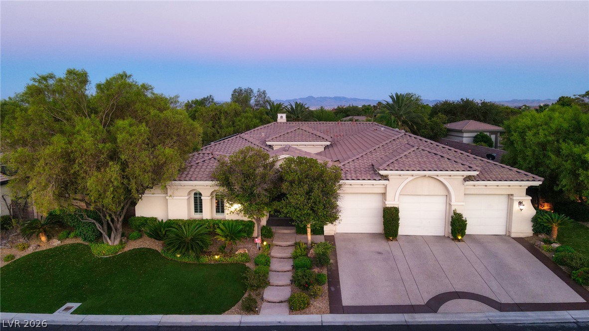 Photo 2 of 10925 Iris Canyon Lane
