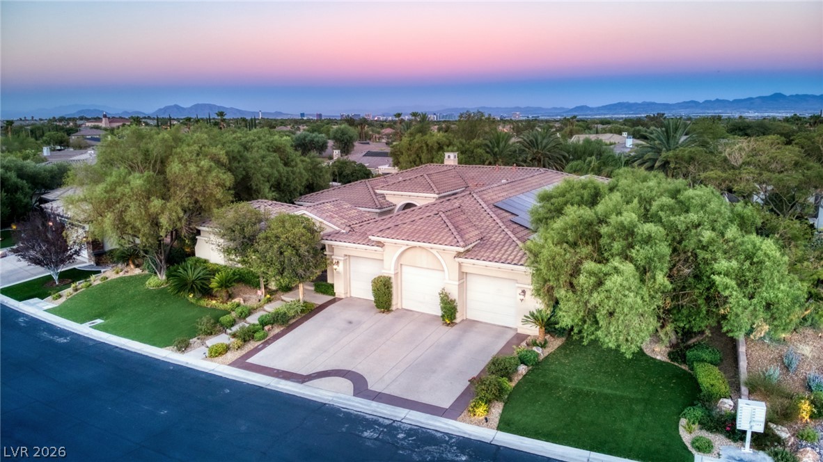 Photo 3 of 10925 Iris Canyon Lane