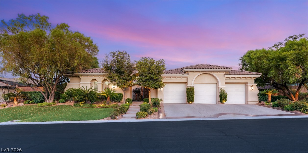 10925 Iris Canyon Lane, Las Vegas 89135