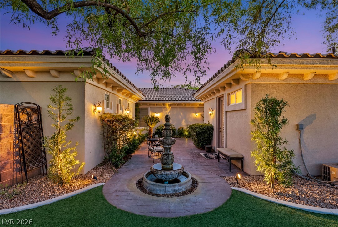 Photo 6 of 33, 10925 Iris Canyon Lane