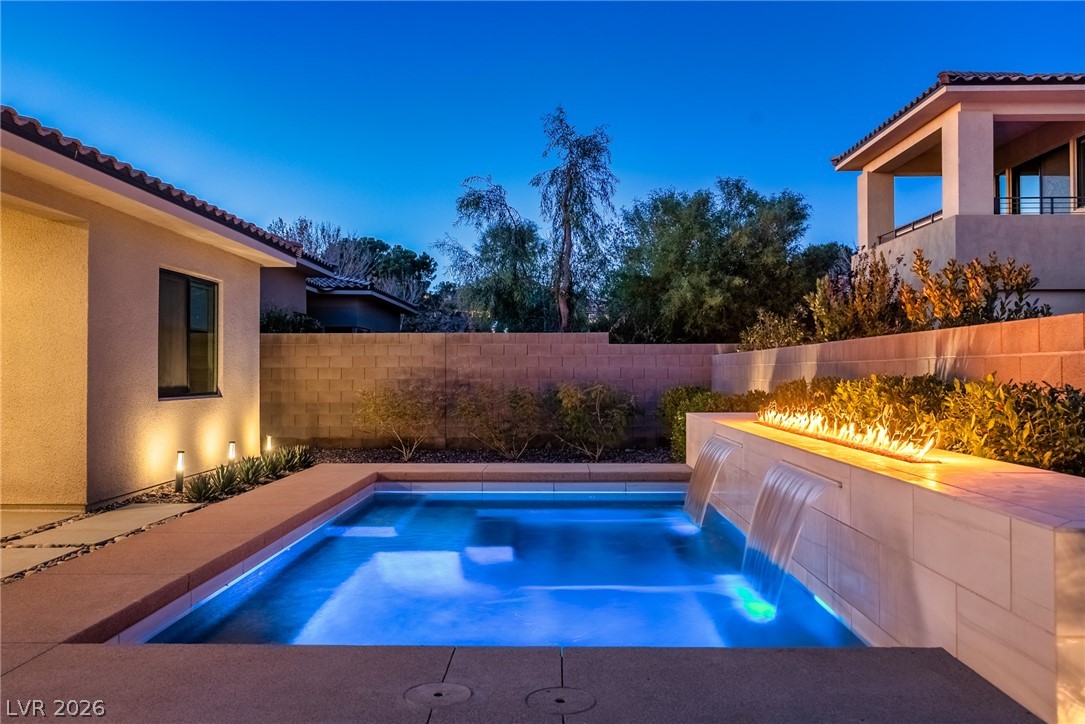 Photo 3 of 102 Appia Place
