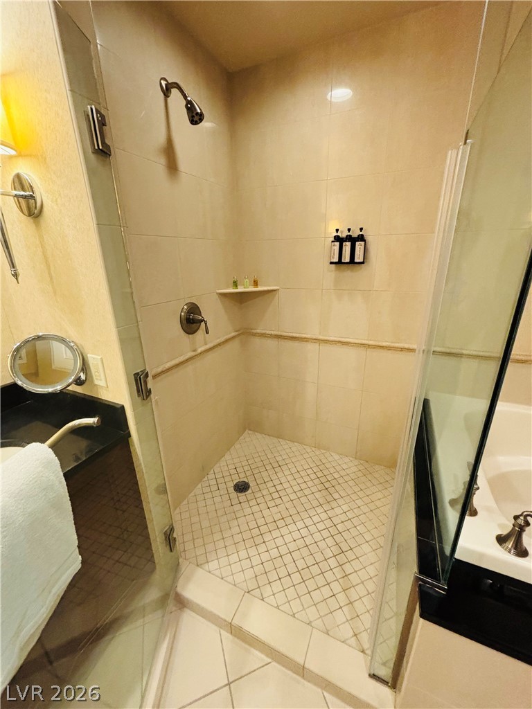 Photo 15 of 29, 125 E Harmon Avenue #2309