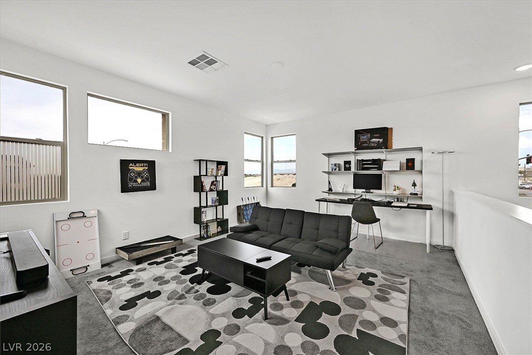Photo 14 of 42, 728 Emerson Creek Court
