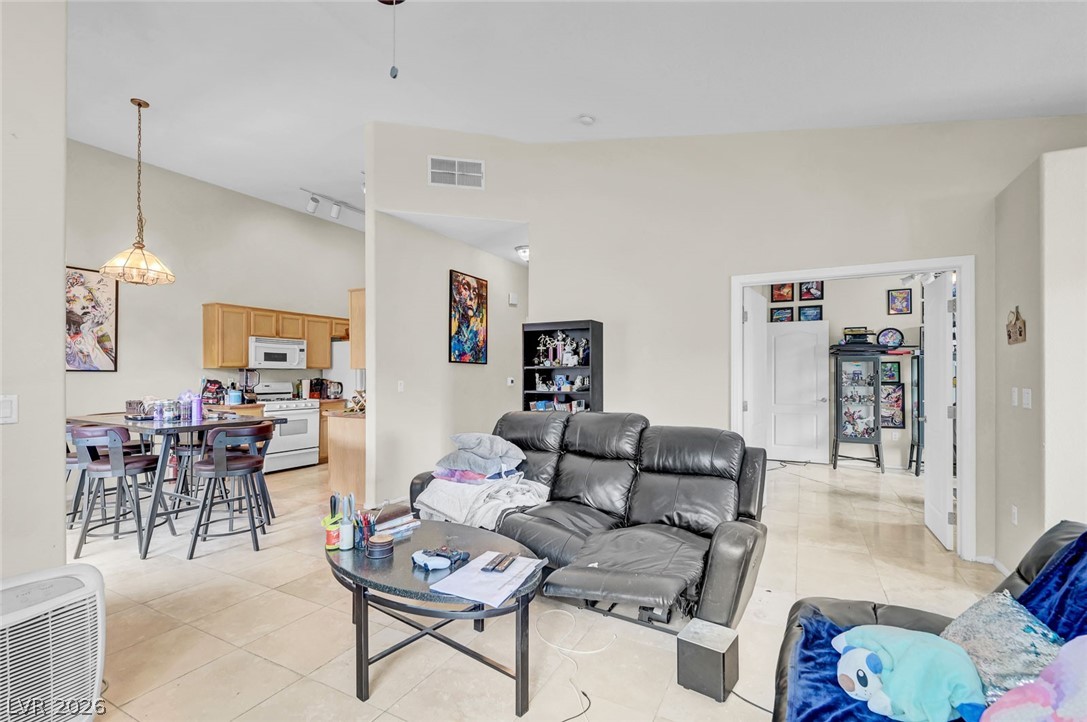 Photo 3 of 3360 Cactus Shadow Street #201