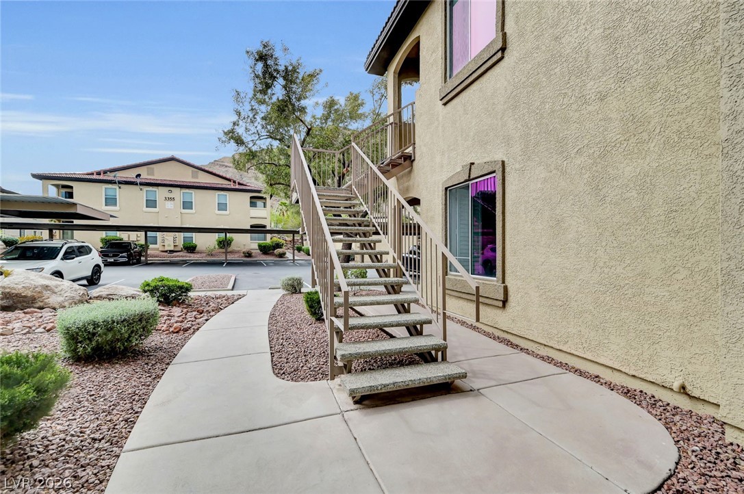 Photo 18 of 28, 3360 Cactus Shadow Street #201