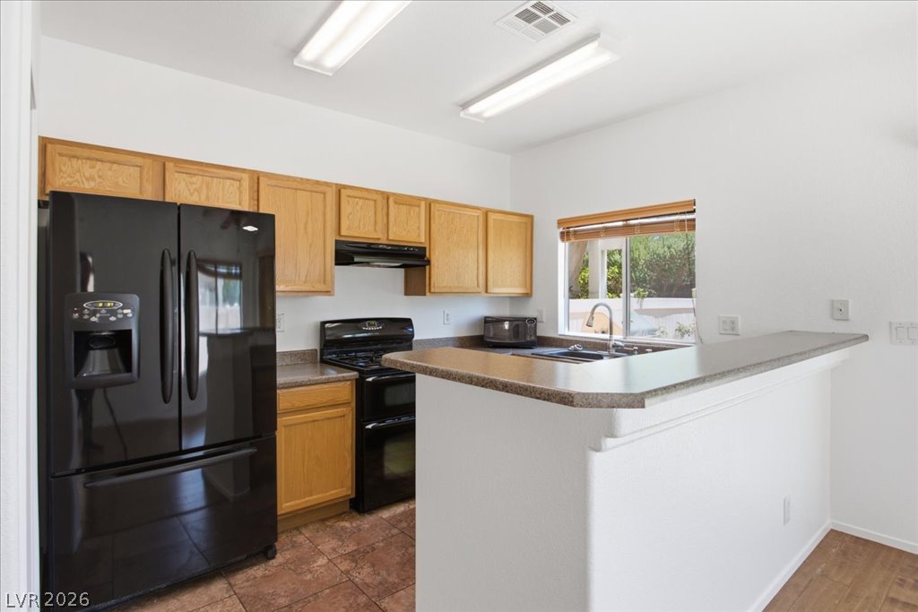Photo 17 of 37, 1667 Lefty Garcia Way