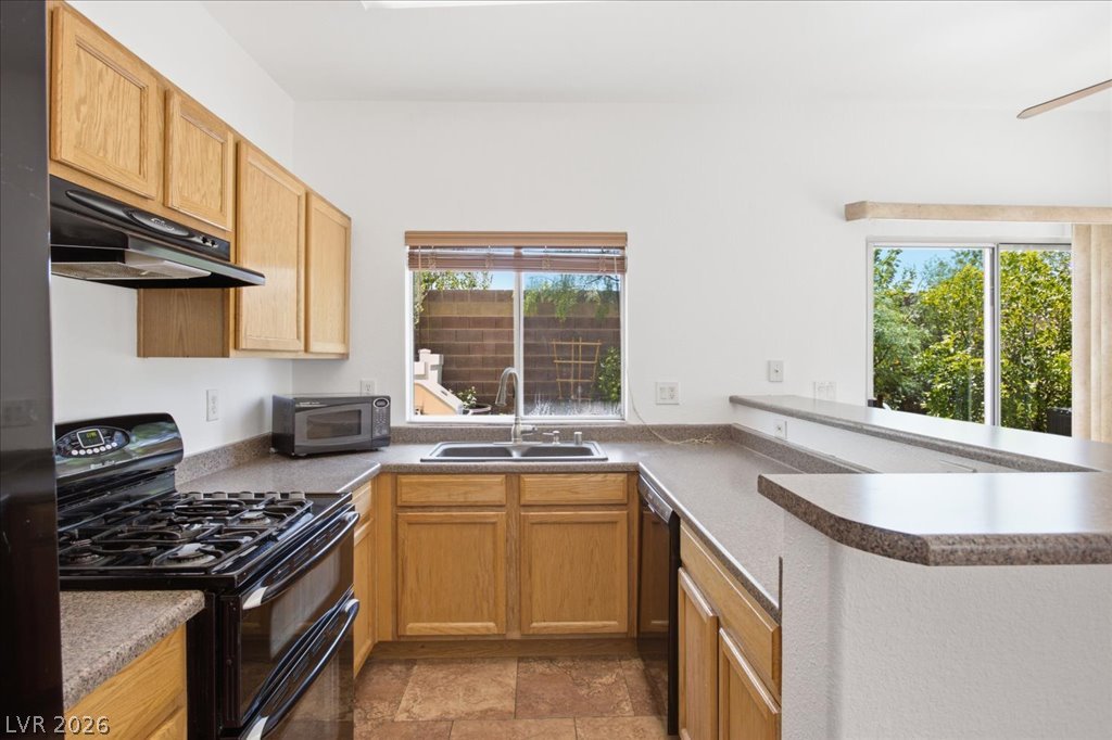 Photo 18 of 37, 1667 Lefty Garcia Way