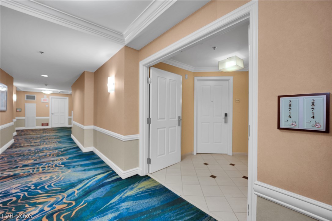Photo 20 of 57, 135 E Harmon Avenue #2814