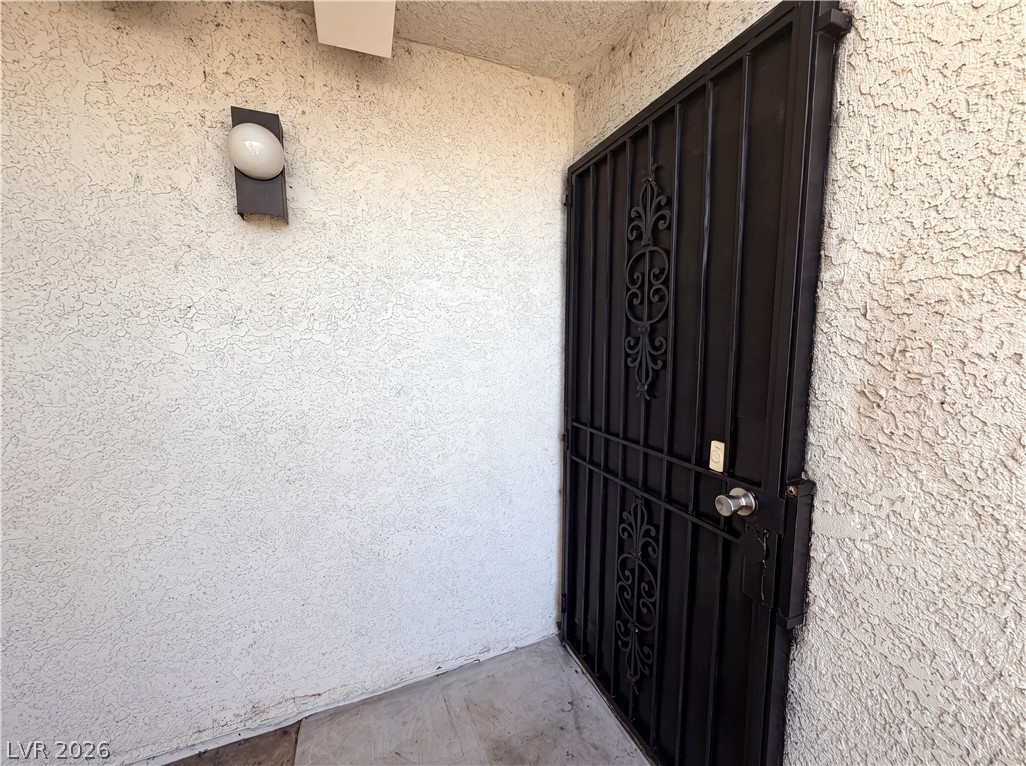 Photo 6 of 22, 1701 E Katie Avenue #83