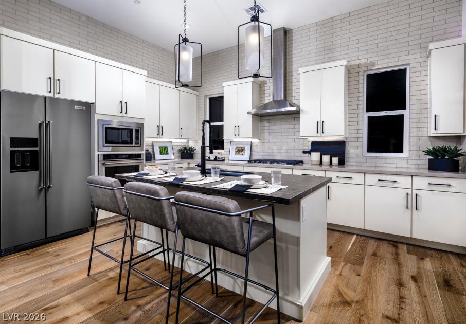 2524 Cracked Stone Street, Henderson 89044