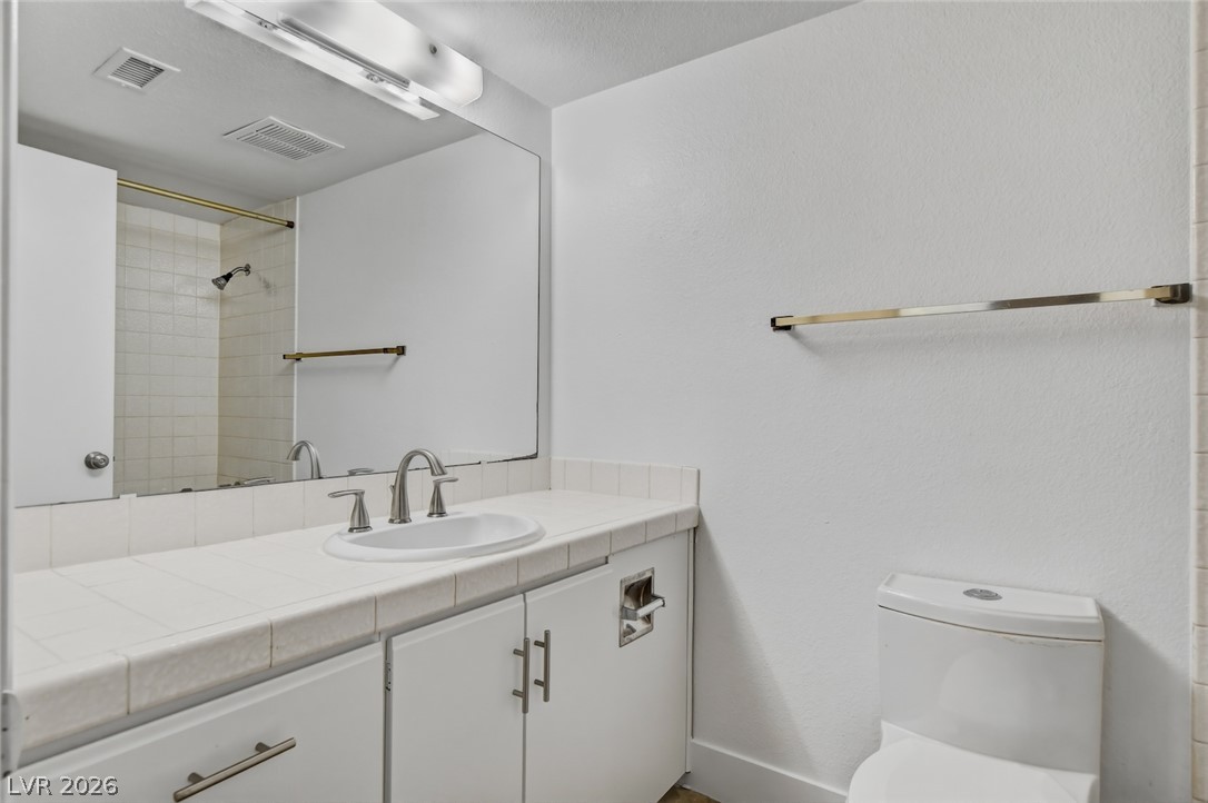 Photo 21 of 36, 3823 S Maryland Parkway #K10