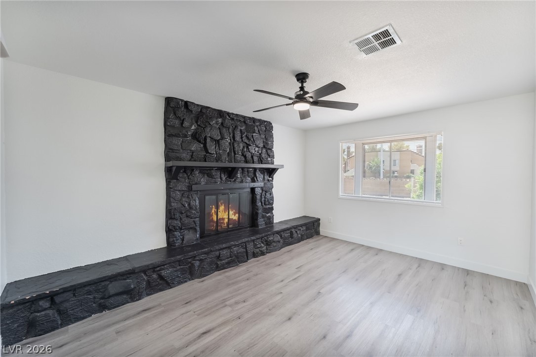Photo 19 of 45, 5235 Sir James Way
