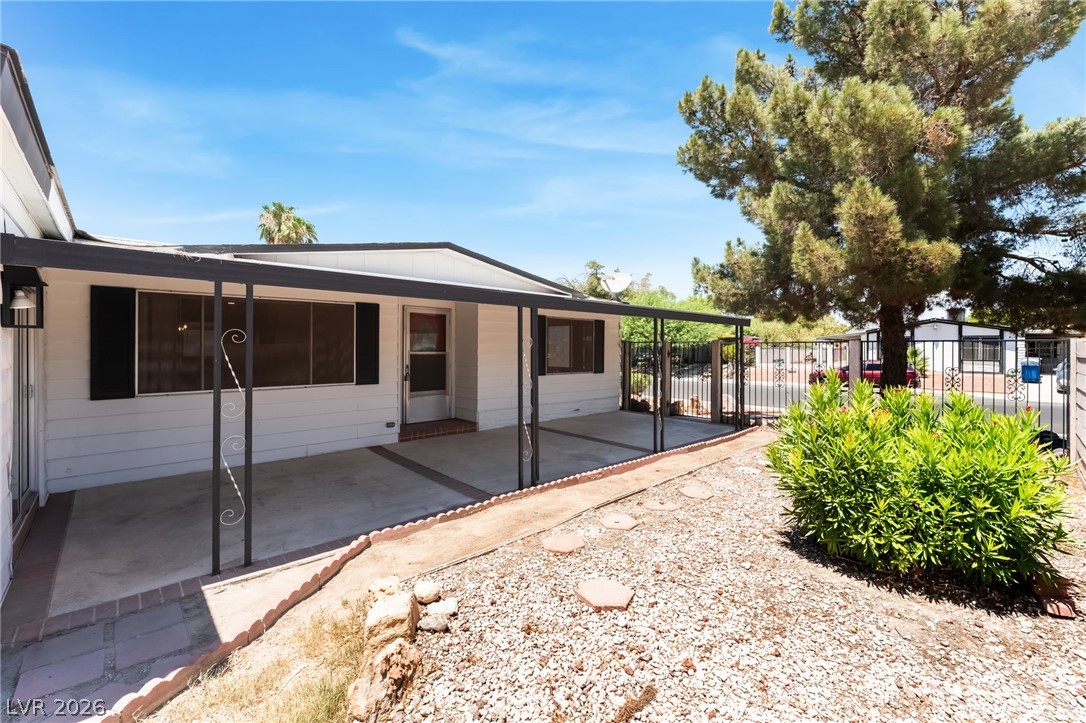 Photo 5 of 5235 Sir James Way