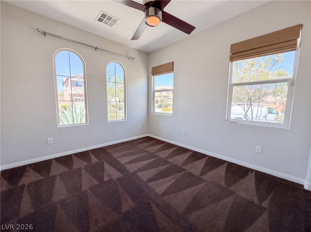 Photo 4 of 908 Baronet Drive