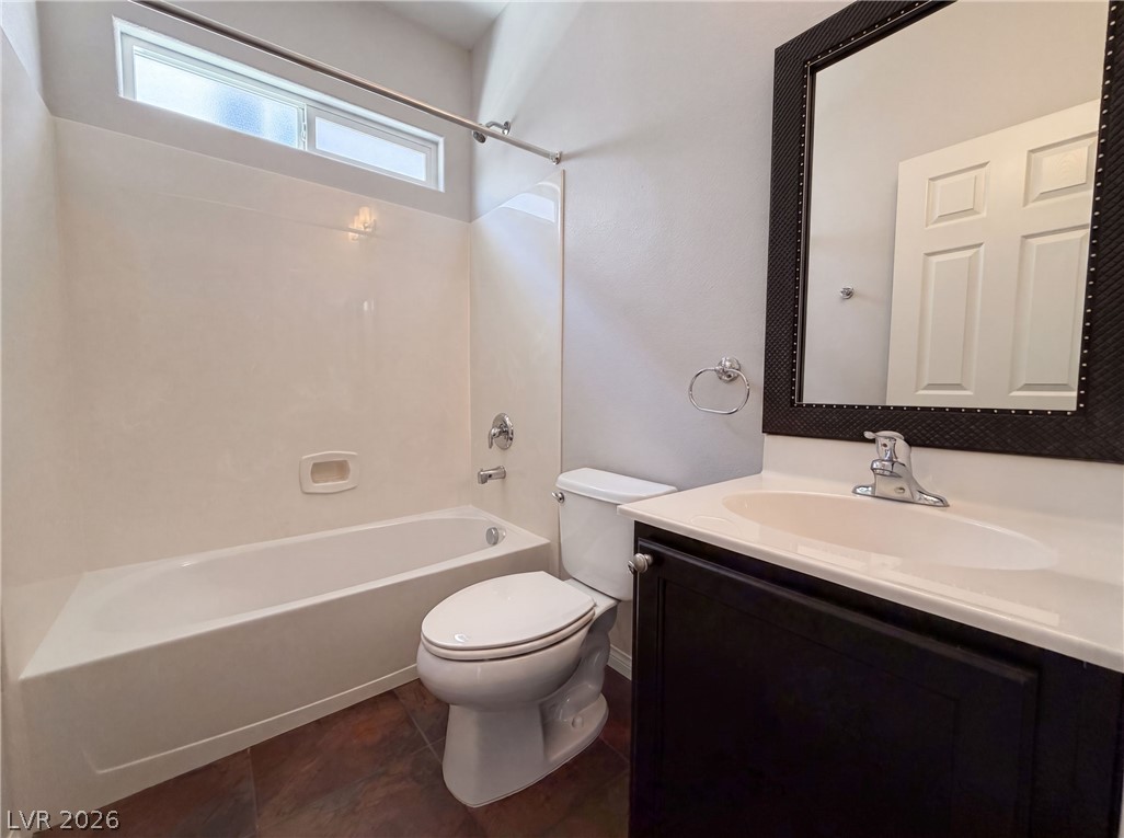 Photo 14 of 20, 908 Baronet Drive