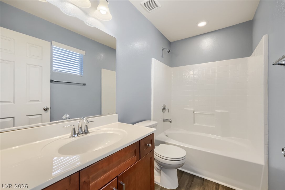 Photo 26 of 44, 9050 W Tropicana Avenue #1043
