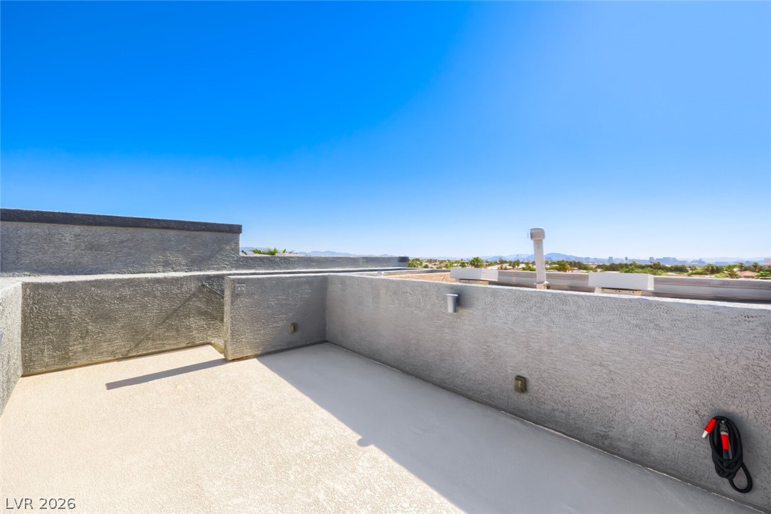 Photo 31 of 44, 9050 W Tropicana Avenue #1043