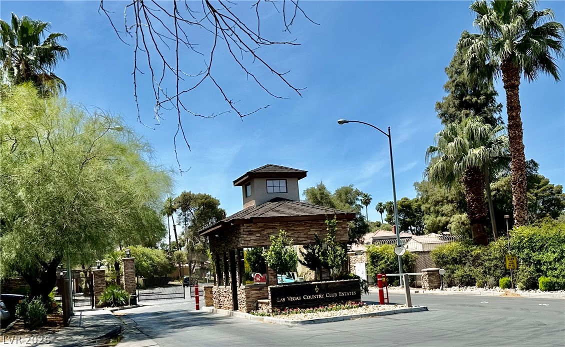 Photo 2 of 777 Vegas Valley Drive