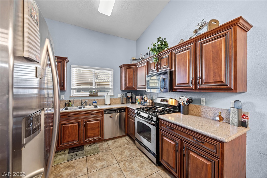 Photo 6 of 22, 2053 Gravel Hill Street #201
