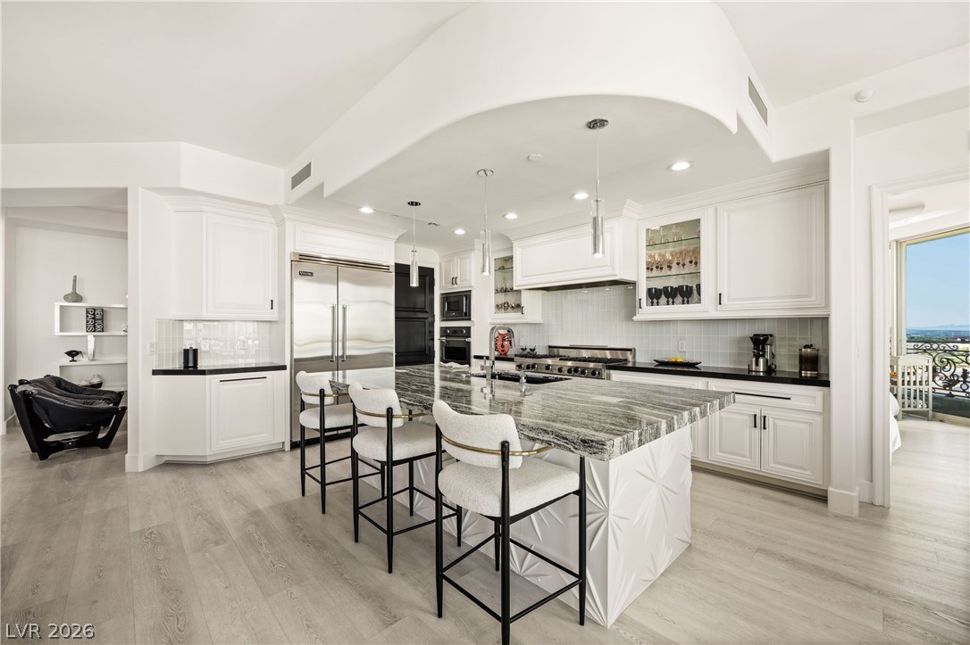 9103 Alta Drive #907, Las Vegas 89145