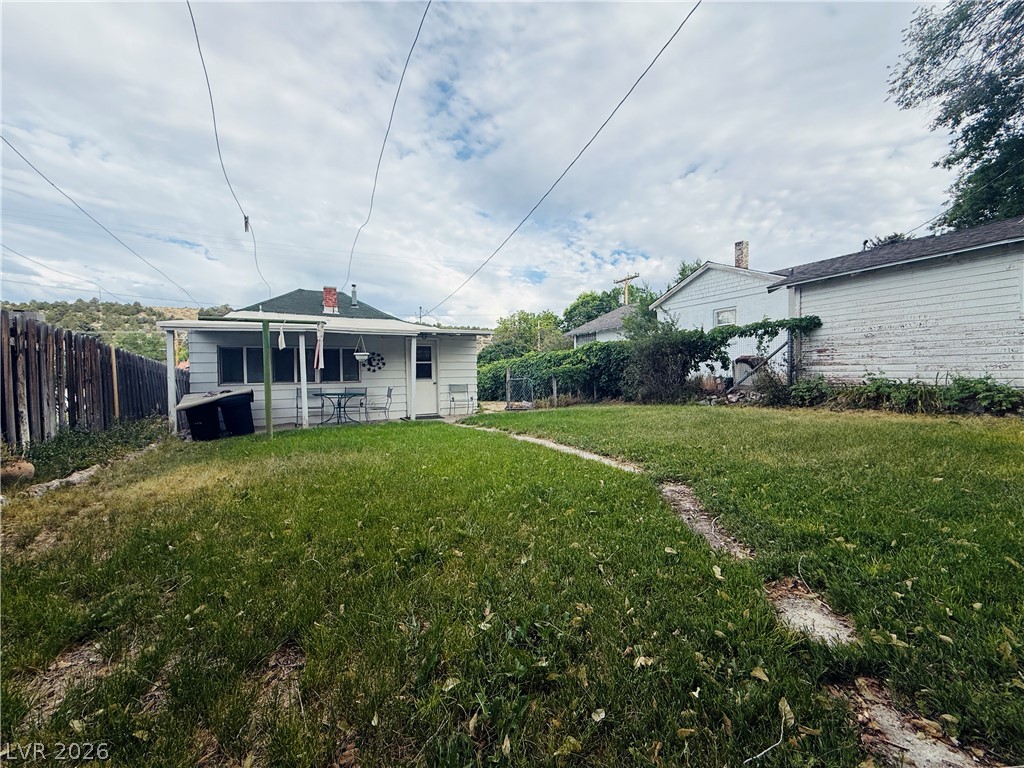 Photo 16 of 18, 825 Canyon Street