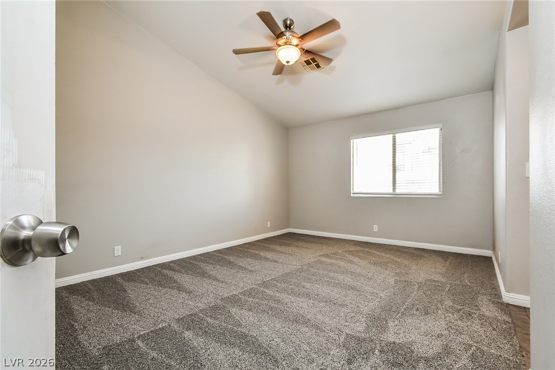 Photo 11 of 21, 4611 Chestnut Blaze Drive