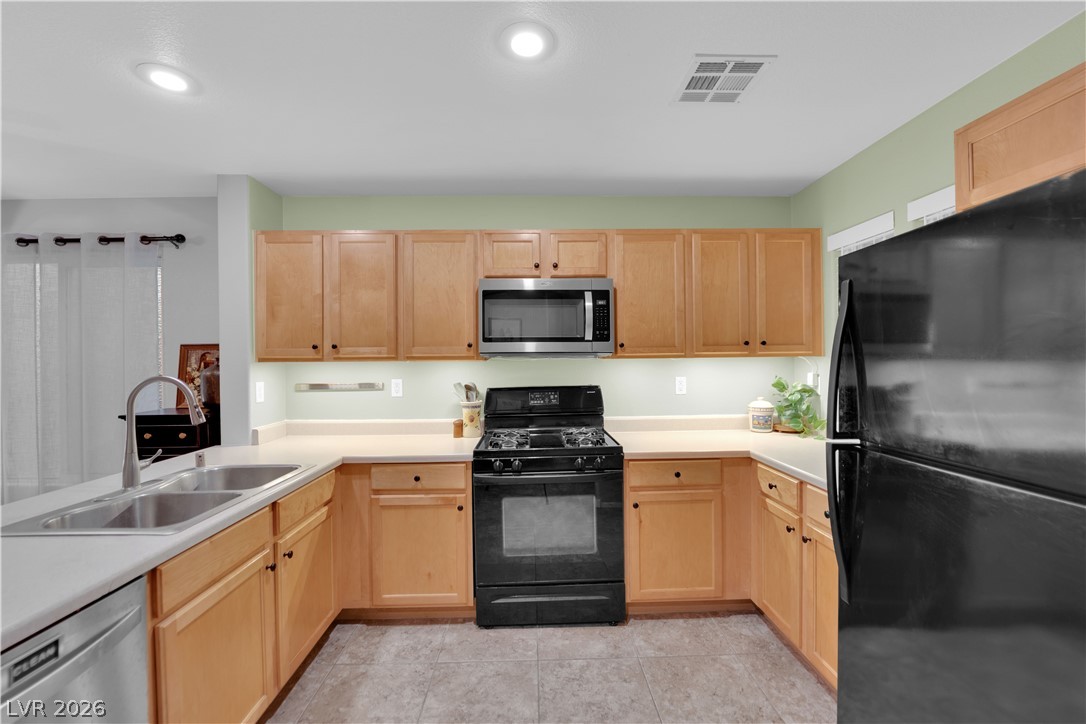 Photo 6 of 43, 7445 Ringquist Street