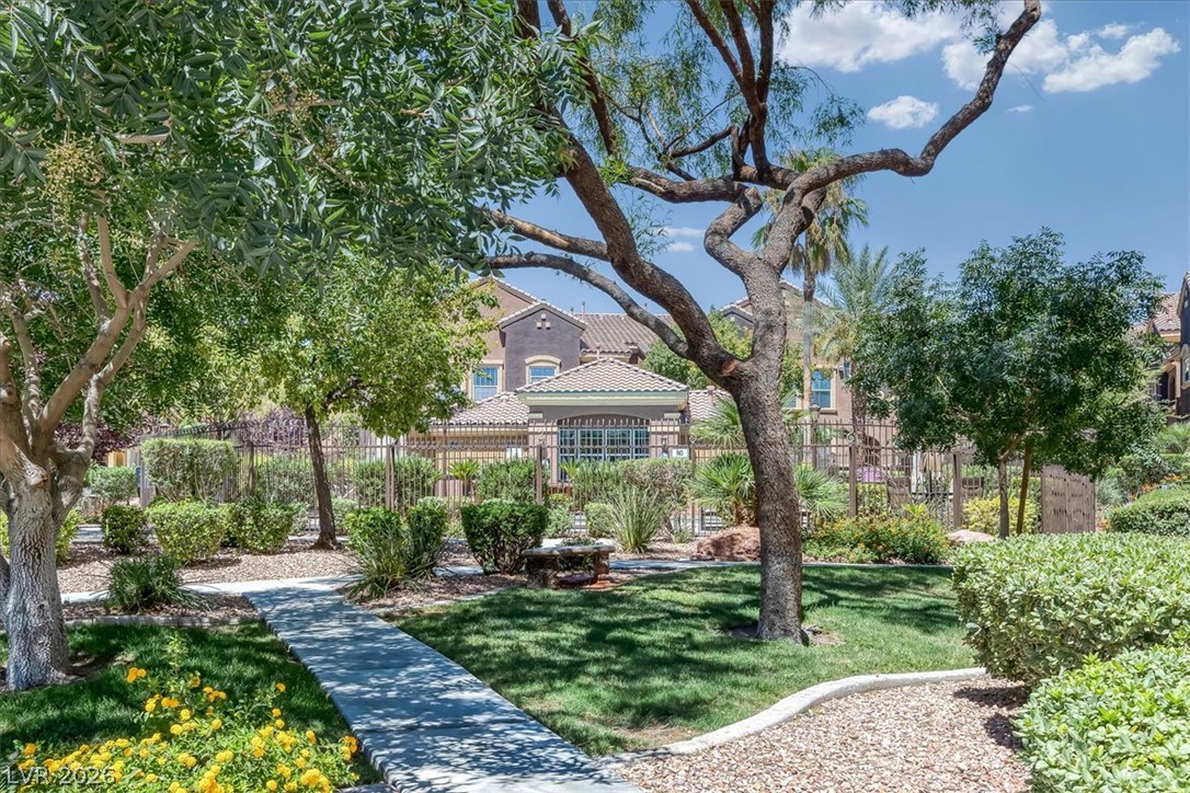 Photo 40 of 52, 3975 N Hualapai Way #264