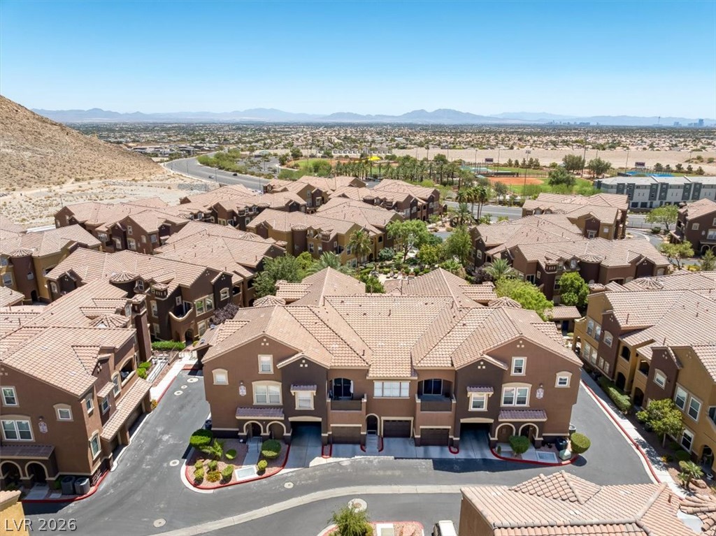 Photo 42 of 52, 3975 N Hualapai Way #264