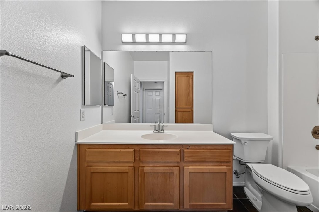 Photo 32 of 52, 3975 N Hualapai Way #264