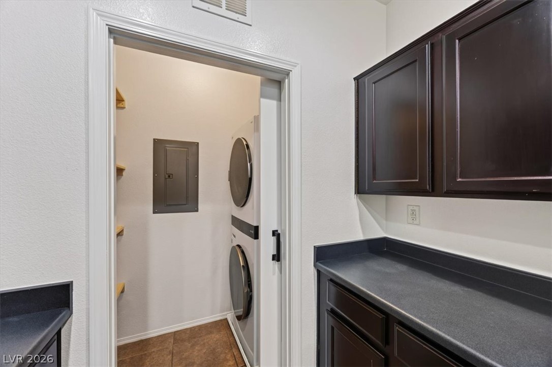 Photo 14 of 52, 3975 N Hualapai Way #264