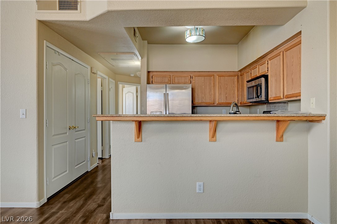 Photo 12 of 58, 7700 Constanso Avenue #202